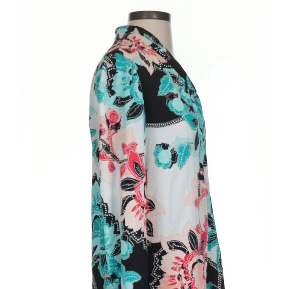 Excellent Condition - Chico's Size S Blouse - Picture 6 of 9